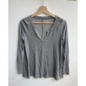 Hollister Sweater Shirt Top Womens Size M Gray Long Sleeves V-Neck Stretch